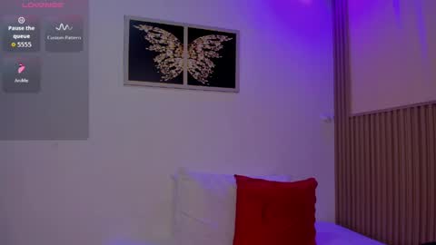 Snapshot of sharonscothh chatting on April 13, 8:58 pm sharonscothh online show from April 13, 8:58 pm