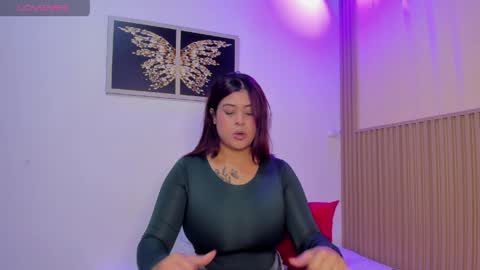 Snapshot of sharonscothh chatting on April 14, 8:26 pm sharonscothh online show from April 14, 8:26 pm