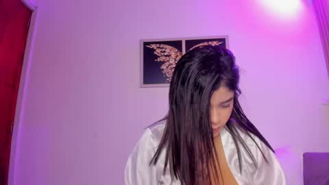 sharonscothh online show from July 28, 7:04 pm