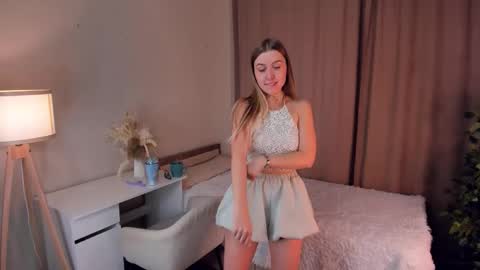 Snapshot of sharronsaephan chatting on October 15, 1:39 am sharronsaephan online show from October 15, 1:39 am