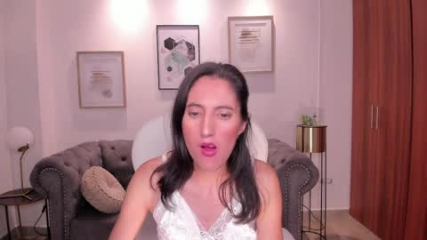 shary_leon_ online show from March 30, 9:16 pm