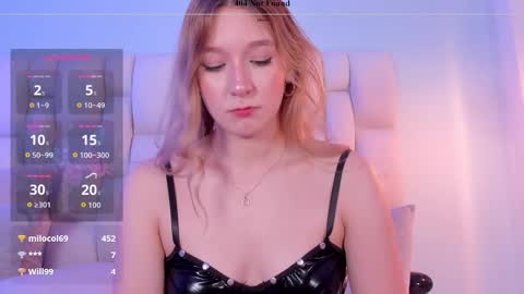 Snapshot of shatall_rouge chatting on October 13, 2:11 am Shantall online show from October 13, 2:11 am