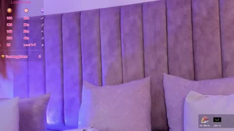 Snapshot of shatall_rouge chatting on November 24, 11:26 pm Shantall online show from November 24, 11:26 pm