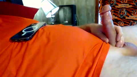 shaun_hatcher31 online show from April 27, 4:38 pm
