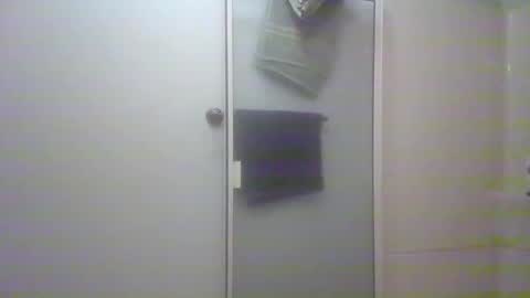 Snapshot of shavedcock720 chatting on March 10, 7:07 pm partycouple2night online show from March 10, 7:07 pm