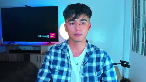 Snapshot of shawn__sanderson chatting on October 18, 9:48 pm Shawn online show from October 18, 9:48 pm