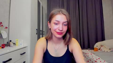 shawty__mariaa online show from March 12, 9:24 pm