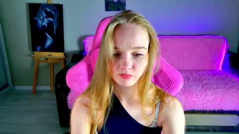 Shawty Mia online show from February 4, 8:14 pm