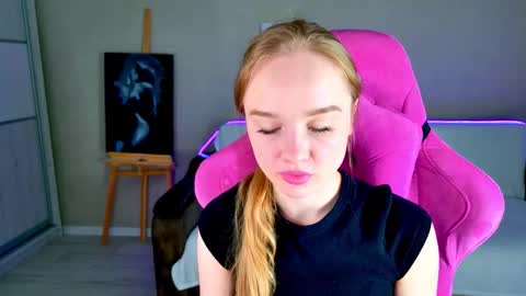 Shawty Mia online show from February 6, 7:06 pm