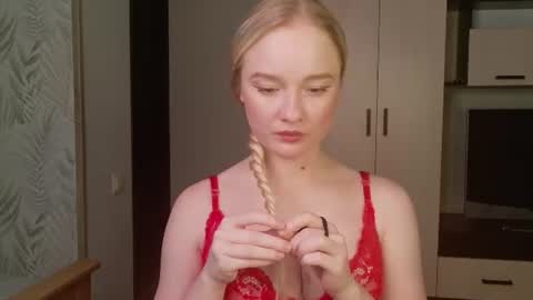 shawty_miia online show from July 26, 1:07 pm