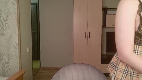shawty_miia online show from July 28, 7:04 pm