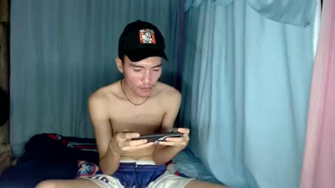 eryx online show from March 25, 5:19 pm