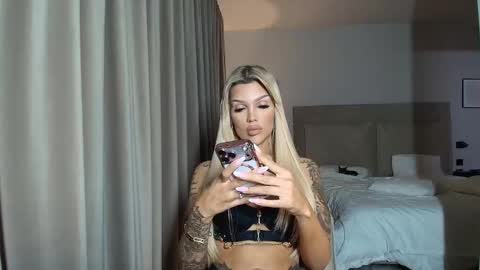 shayblonde online show from March 25, 8:26 pm