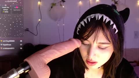 Shayla 3 online show from December 4, 2:26 pm