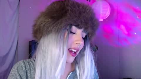 Shayla 3 online show from January 15, 7:13 am