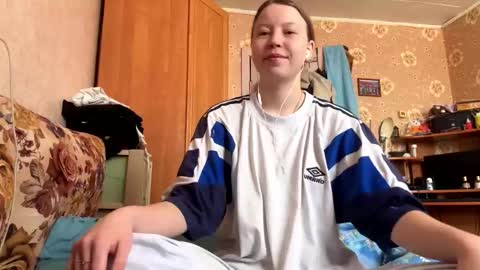 Snapshot of shaylagagne chatting on March 9, 6:39 am Shay online show from March 9, 6:39 am