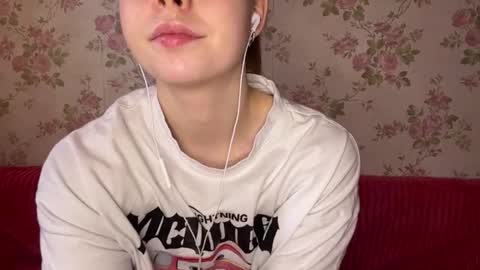 Snapshot of shaylagagne chatting on March 29, 12:38 pm Shay online show from March 29, 12:38 pm