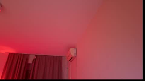 Snapshot of shayloren chatting on December 14, 7:29 pm Shay online show from December 14, 7:29 pm