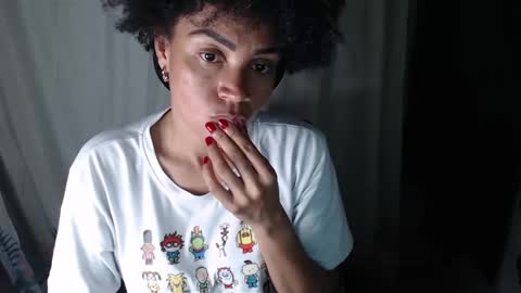 Snapshot of shayna_cute chatting on December 7, 7:27 am Shayna online show from December 7, 7:27 am