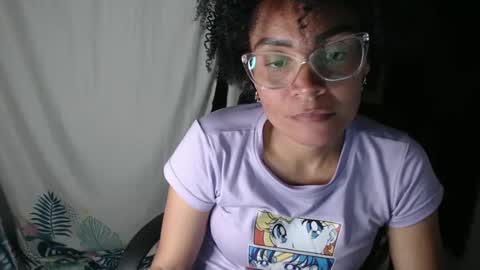 Snapshot of shayna_cute chatting on December 14, 3:07 am Shayna online show from December 14, 3:07 am