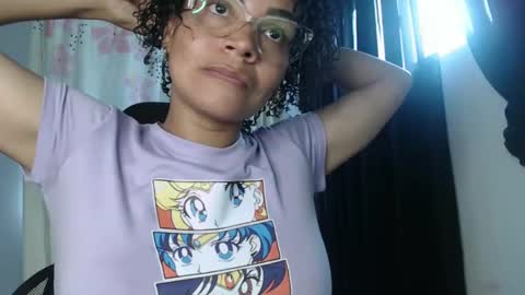 Snapshot of shayna_cute chatting on December 30, 5:13 pm Shayna online show from December 30, 5:13 pm
