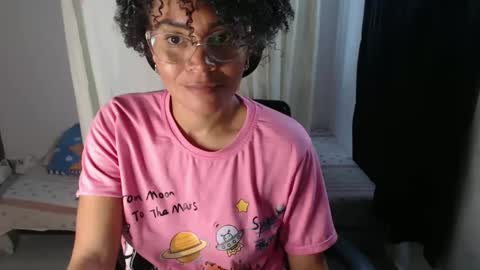Snapshot of shayna_cute chatting on December 31, 5:18 pm Shayna online show from December 31, 5:18 pm