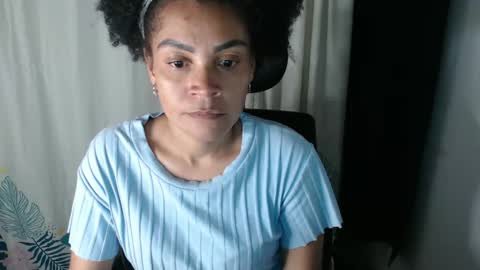 Snapshot of shayna_cute chatting on January 16, 4:38 am Shayna online show from January 16, 4:38 am