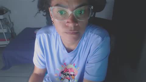 Snapshot of shayna_cute chatting on February 11, 9:31 am Shayna online show from February 11, 9:31 am