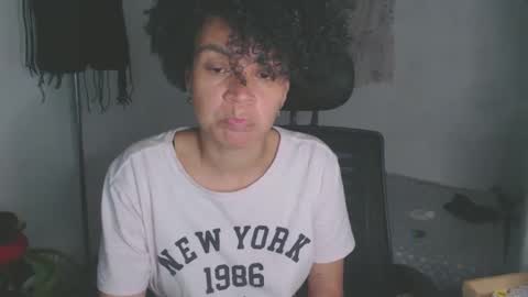 Shayna online show from April 24, 11:51 pm
