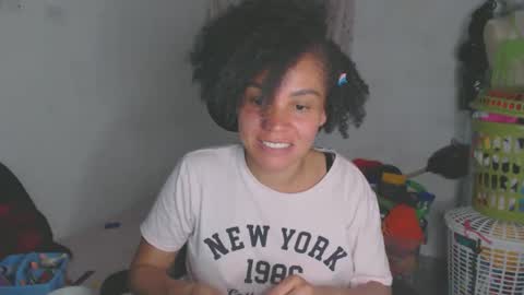 Shayna online show from May 15, 3:02 am