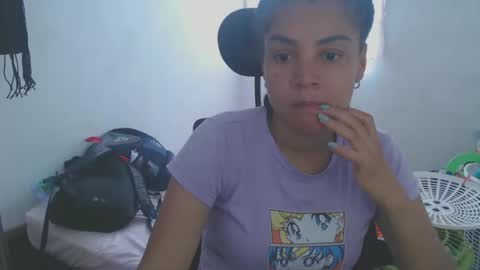 Shayna online show from June 2, 6:43 pm