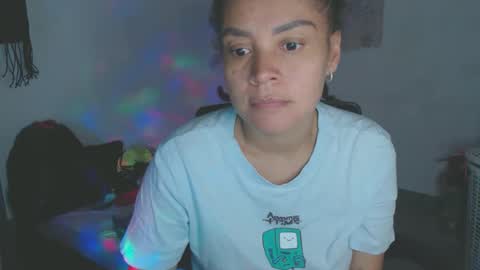 Shayna online show from June 3, 11:54 pm