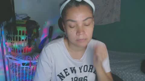 Shayna online show from July 1, 12:23 am