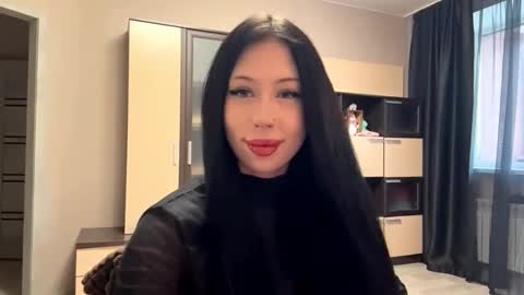 Snapshot of shaynikim chatting on November 19, 7:19 am Dana online show from November 19, 7:19 am