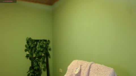 she_alice online show from May 30, 4:42 am