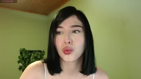 she_alice online show from June 10, 12:15 pm