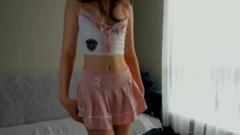 Snapshot of she_angell chatting on June 10, 1:50 am Anny online show from June 10, 1:50 am