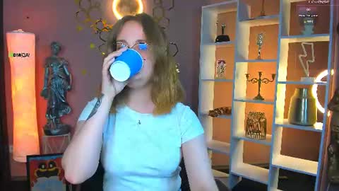 Snapshot of she_celina chatting on June 10, 8:52 pm Celina online show from June 10, 8:52 pm