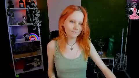 Snapshot of she_celina chatting on June 13, 9:18 am Celina online show from June 13, 9:18 am