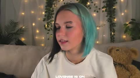 Anika online show from October 11, 11:09 am