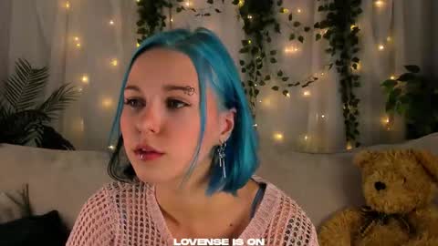 Anika online show from October 16, 1:12 pm