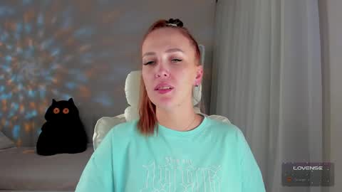 she_wolf1 online show from April 30, 6:47 pm