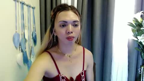 shea_andrea online show from April 10, 7:35 am