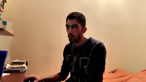 Snapshot of shebas07 chatting on October 19, 3:07 am shebas07 online show from October 19, 3:07 am