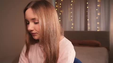 Snapshot of shebuny chatting on March 23, 4:27 am shebuny online show from March 23, 4:27 am