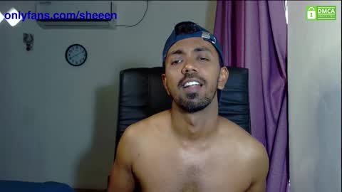 Snapshot of sheen2025 chatting on February 18, 2:40 am Sheen2025 online show from February 18, 2:40 am