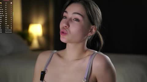 Tessa online show from November 20, 1:39 am