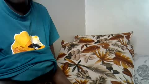 shees_sweet online show from July 8, 9:52 pm