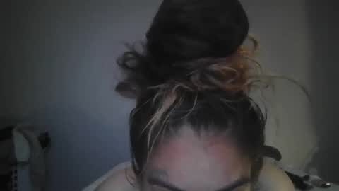 Snapshot of sheeshhh1994 chatting on May 23, 9:24 am Room4Pleasure online show from May 23, 9:24 am