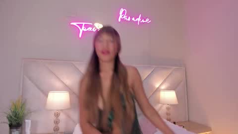 Snapshot of sheila__x chatting on March 12, 6:58 pm sheila__x online show from March 12, 6:58 pm